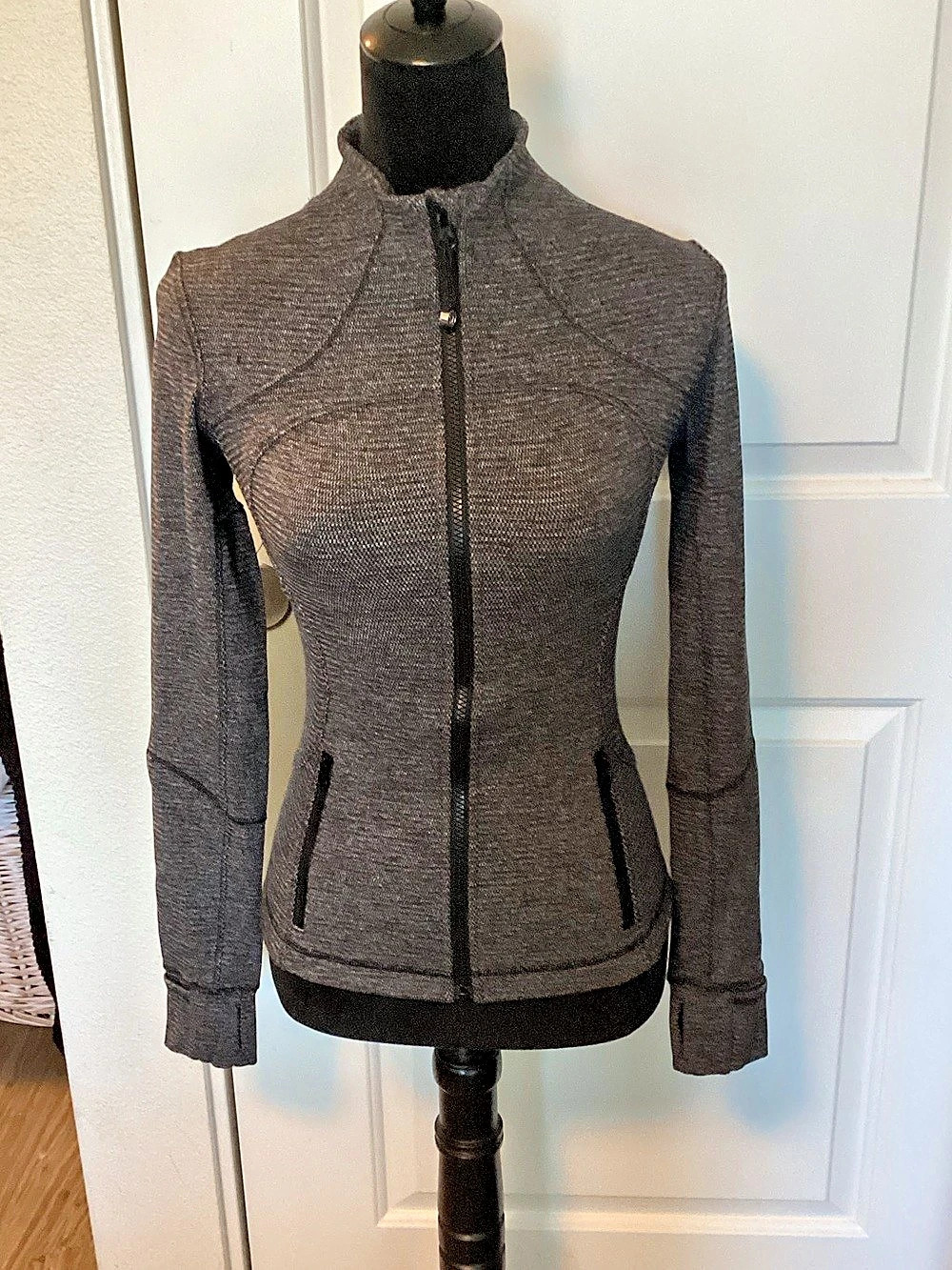 Lululemon Define Jacket Herringbone Gray Full-Zip Jacket 4
